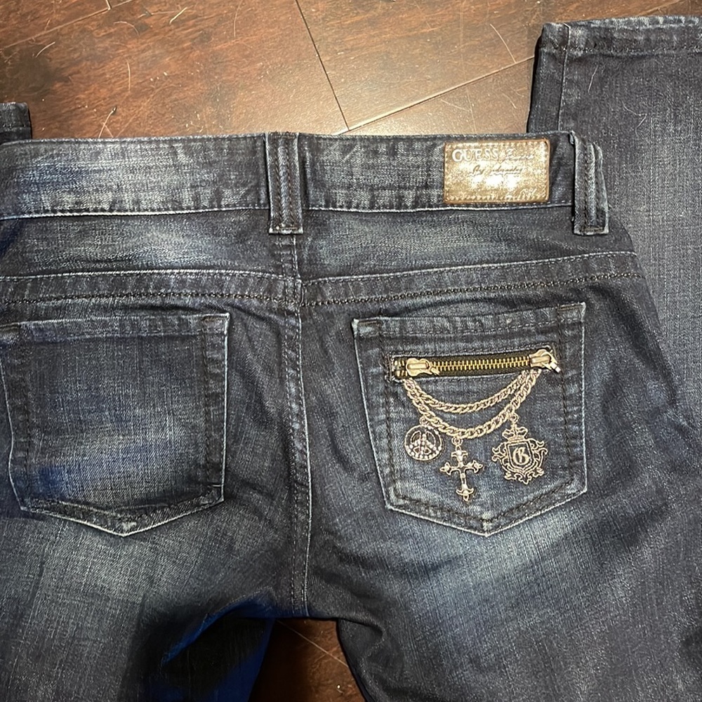 Guess jeans - Picture 4 of 7